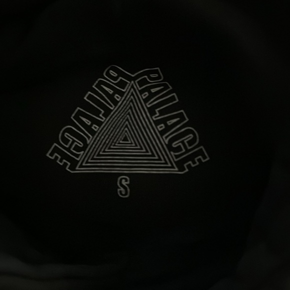 Cool triangle palace hoodie - Picture 2 of 3
